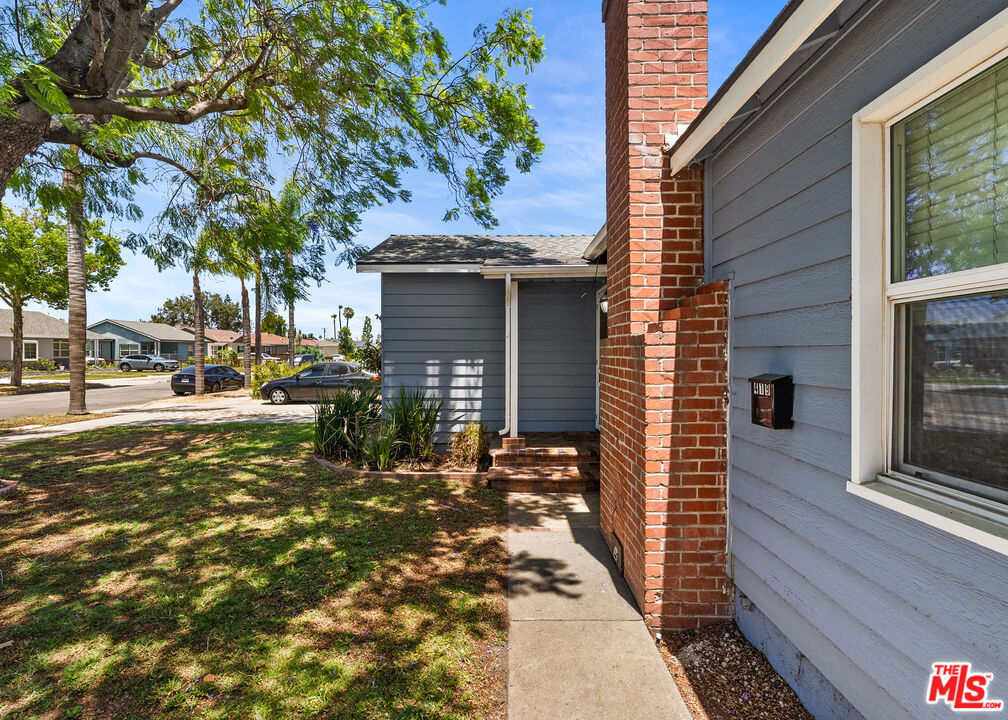 417 N Citrus Street