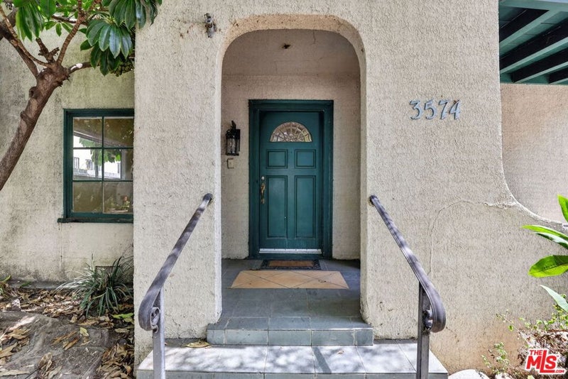 3574 Schaefer Street