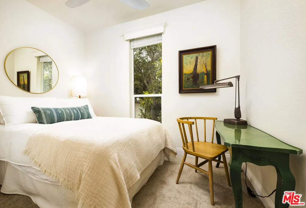 Carpinteria, California 93013, United States, 3 Bedrooms Bedrooms, ,2 BathroomsBathrooms,Residential,Pending,180439