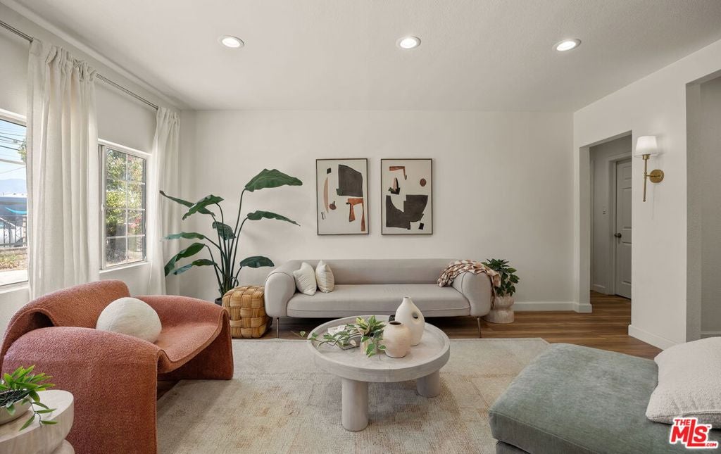 13126 Terra Bella Street
