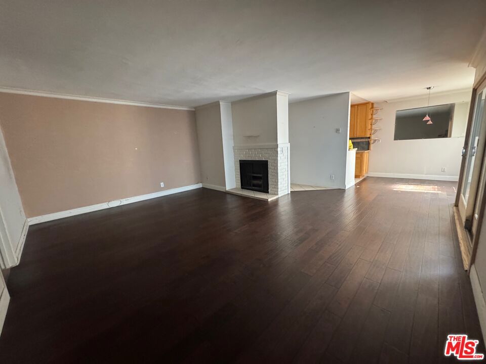 12030 Rochester Avenue 207