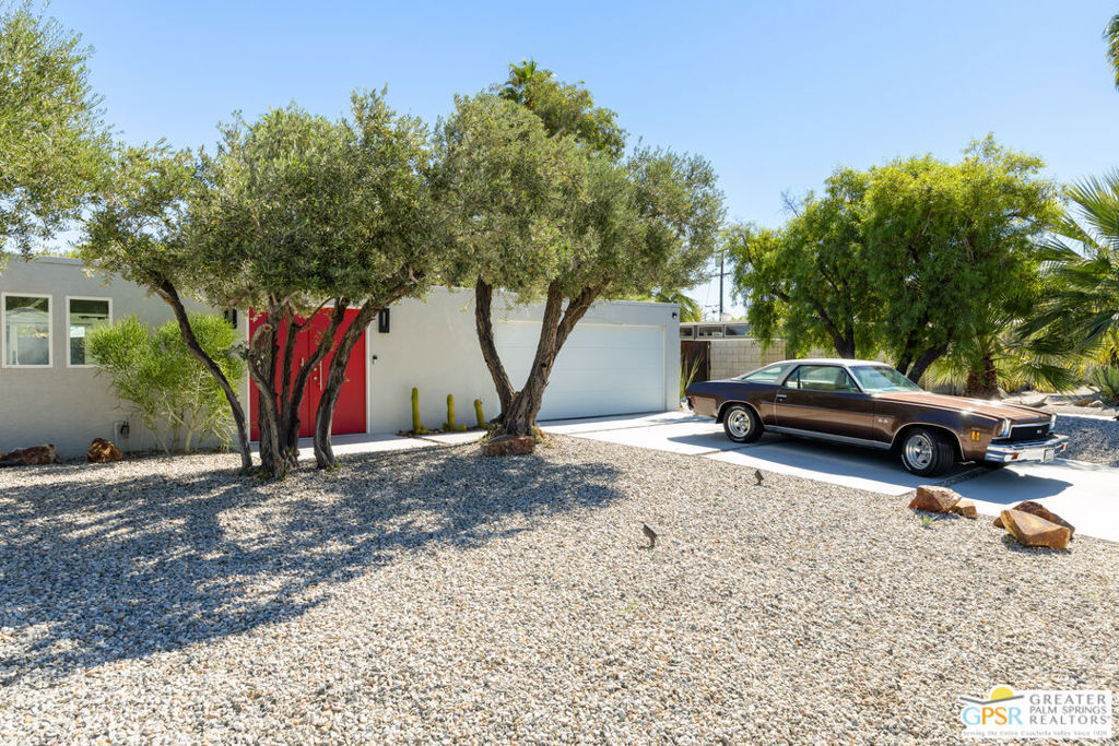 2164 N Berne Drive