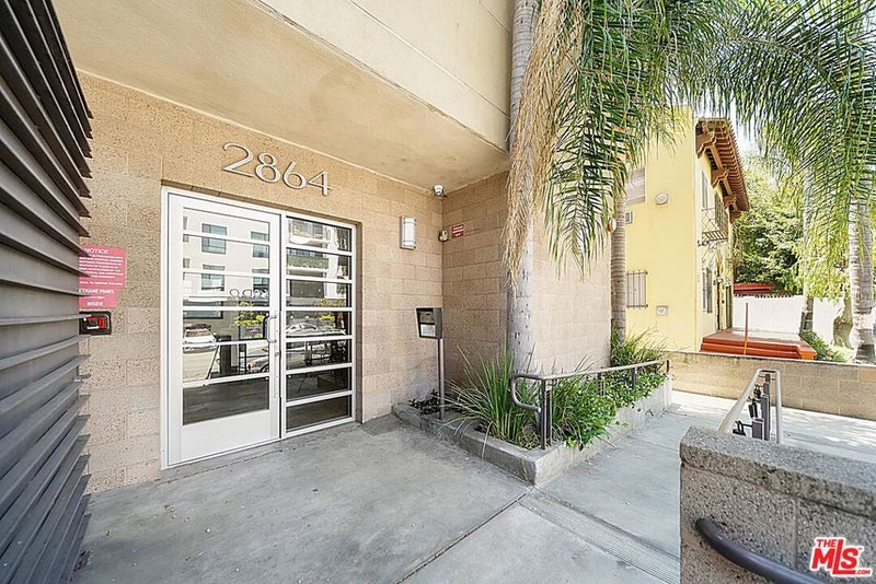 2864 Sunset Place 201