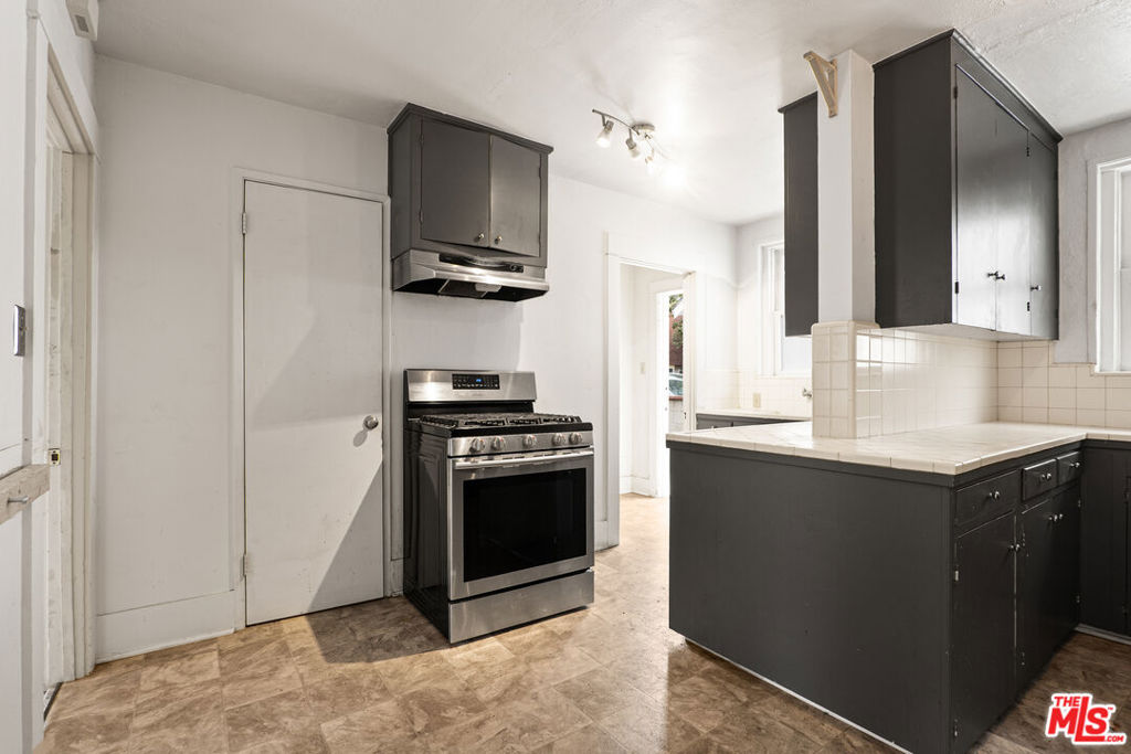 602 California Avenue