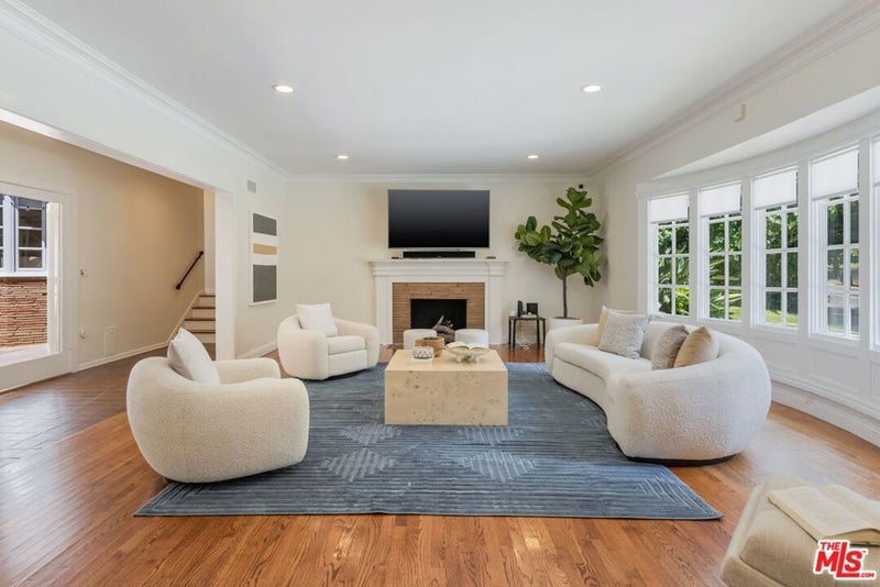1165 Coldwater Canyon Drive