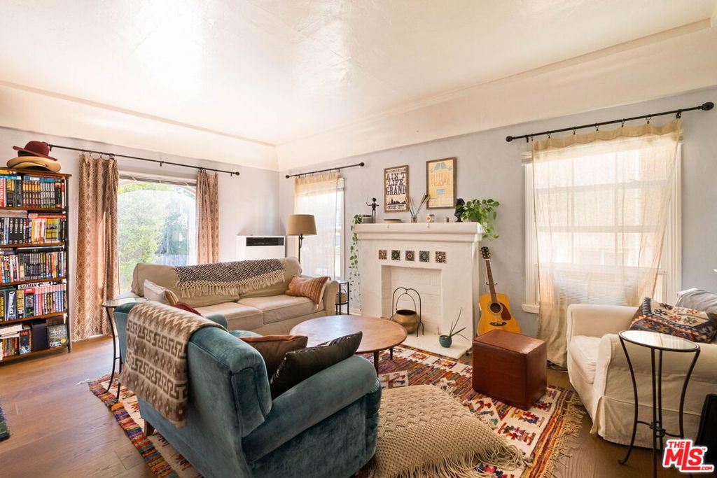 4253 Franklin Avenue