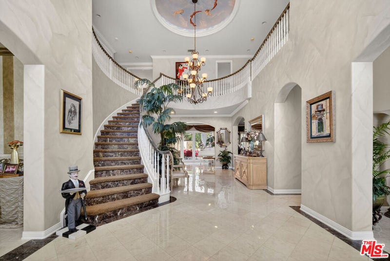 5481 Collingwood Circle
