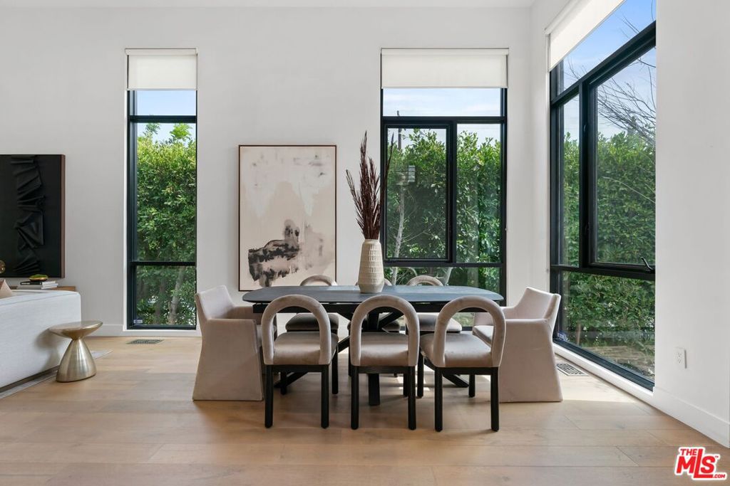 10501 Eastborne Avenue