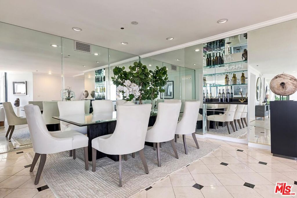 10724 Wilshire Boulevard 1209