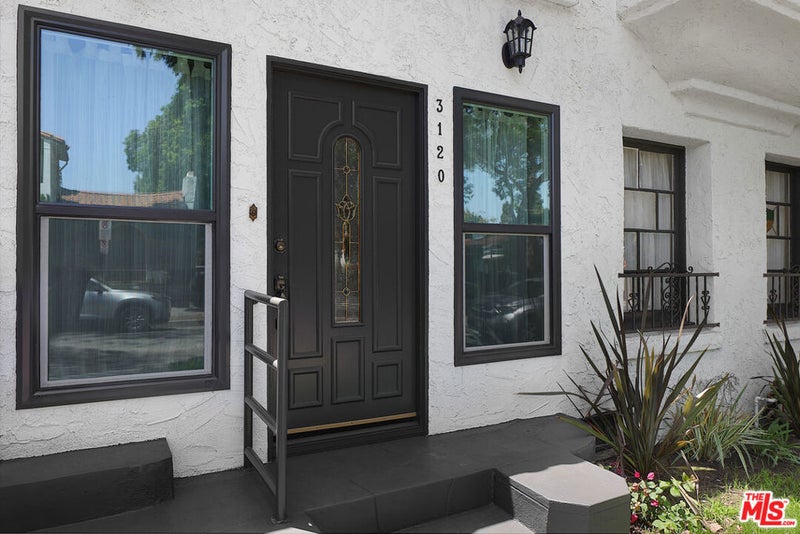 3120 W 43rd Place