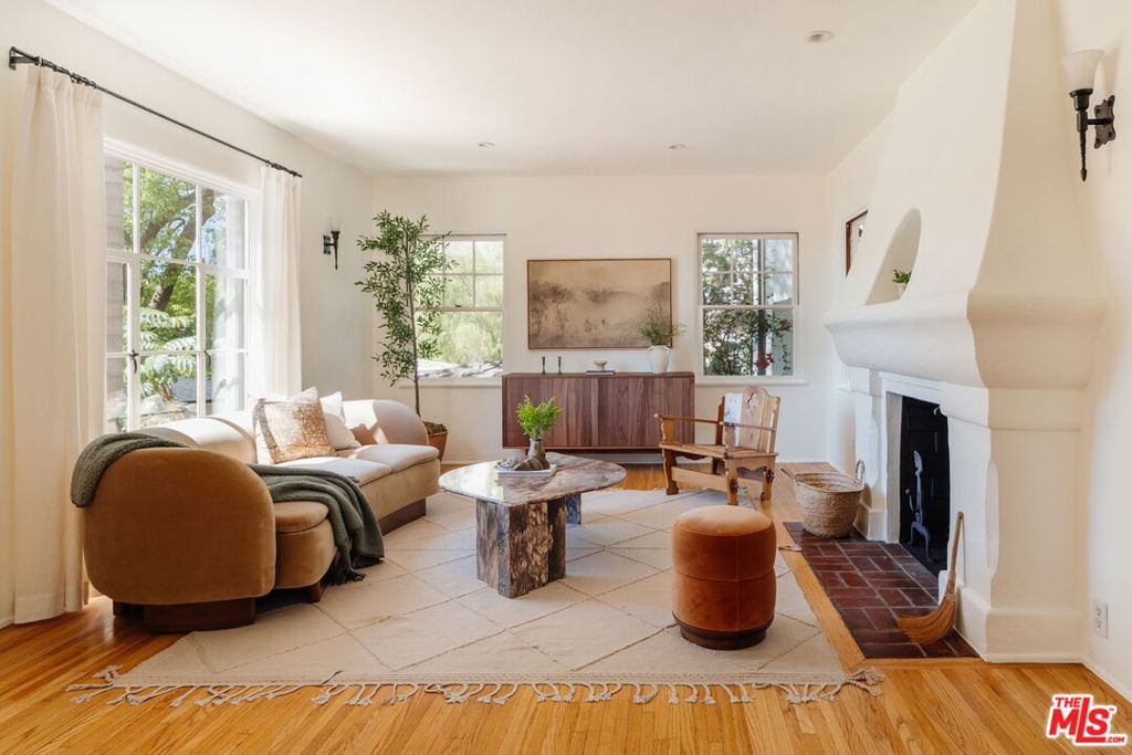 2452 Lanterman Terrace