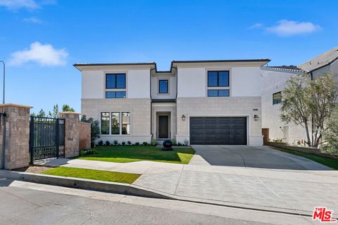 20500 Edgewood Court Chatsworth CA 91311