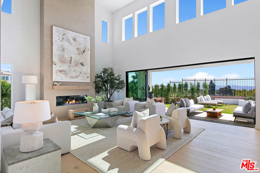 20500 Edgewood Court
