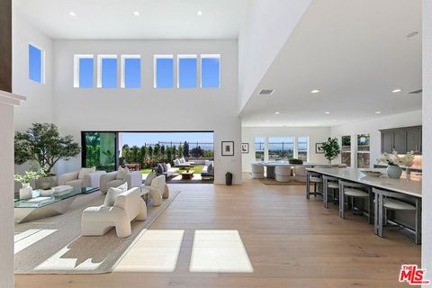 20500 Edgewood Court Chatsworth CA 91311
