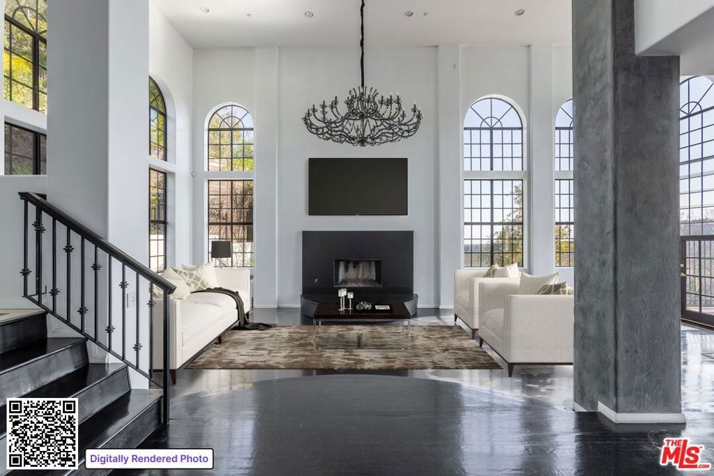 2651 La Cuesta Drive