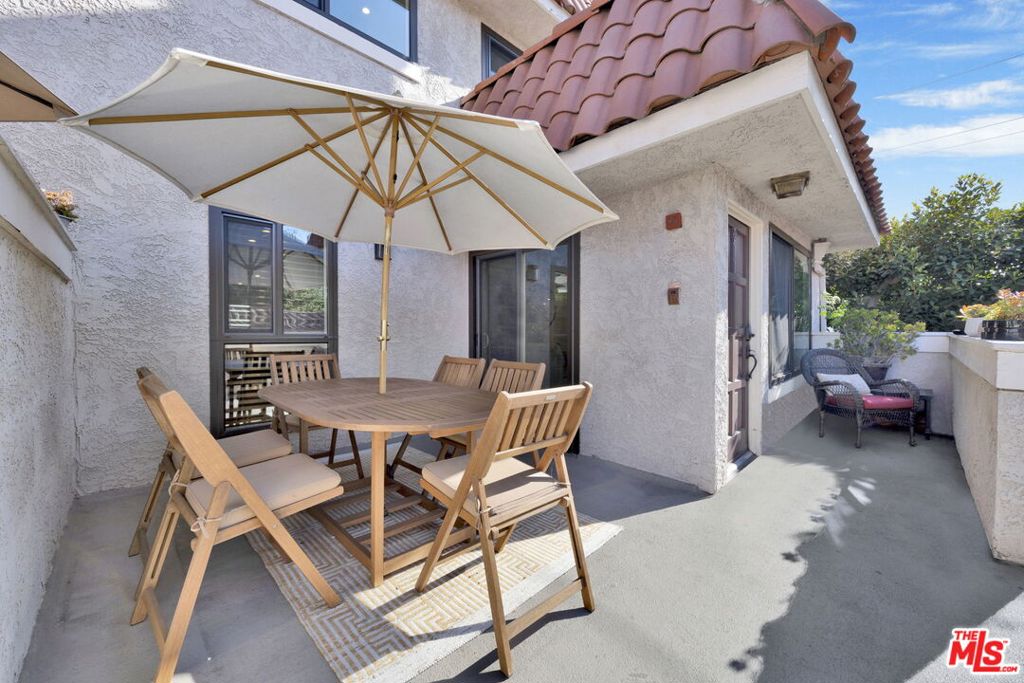 1211 Dorothy Drive 211