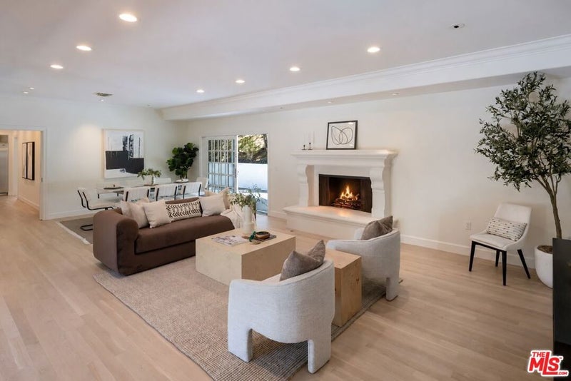 1132 Chantilly Road
