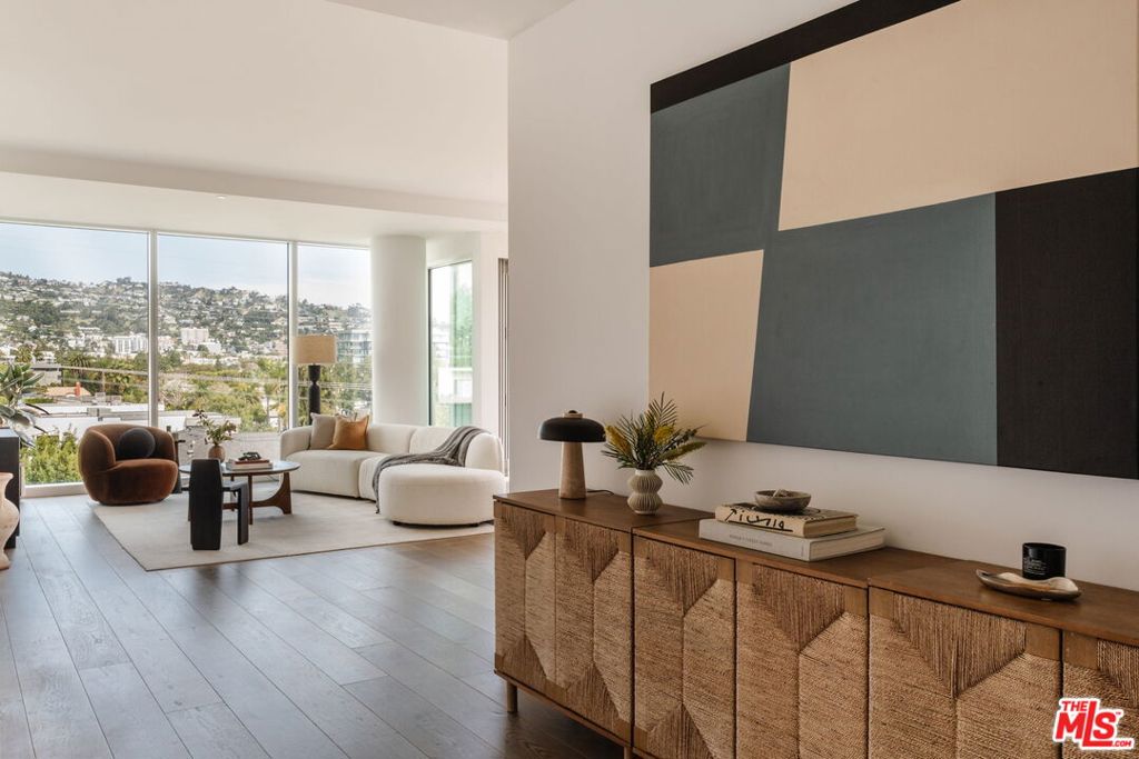 9000 W 3rd Street 403