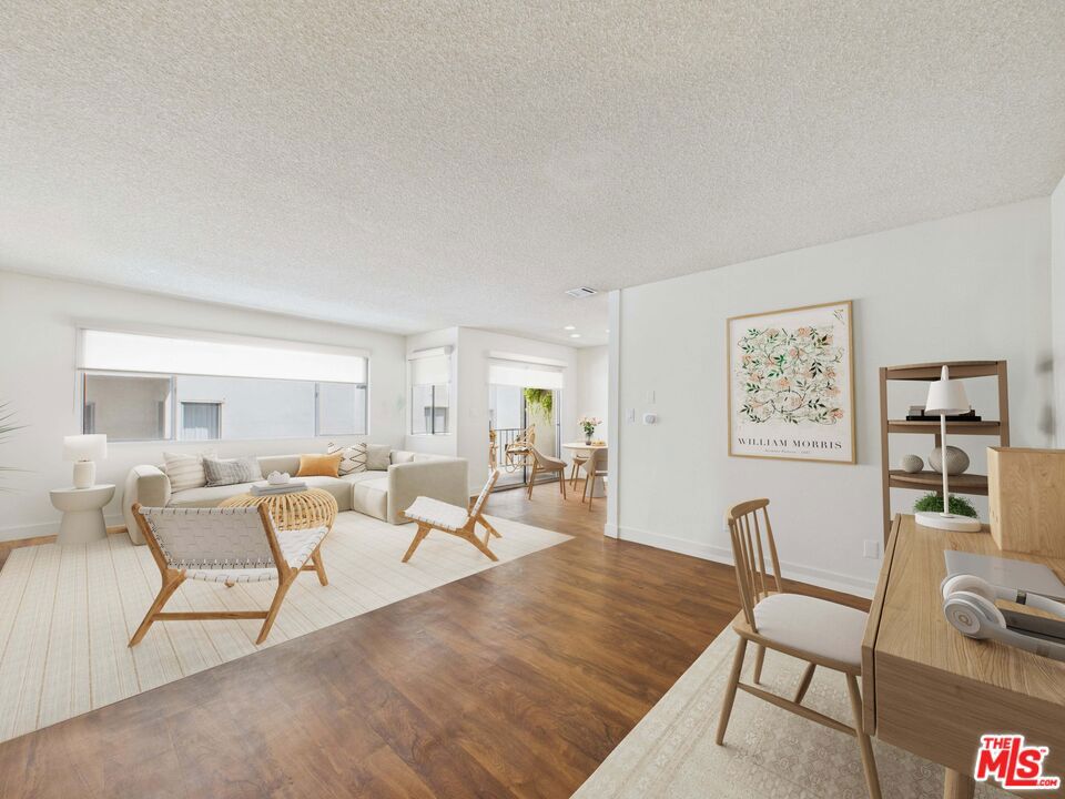 Properties 1 4573 Willis Avenue