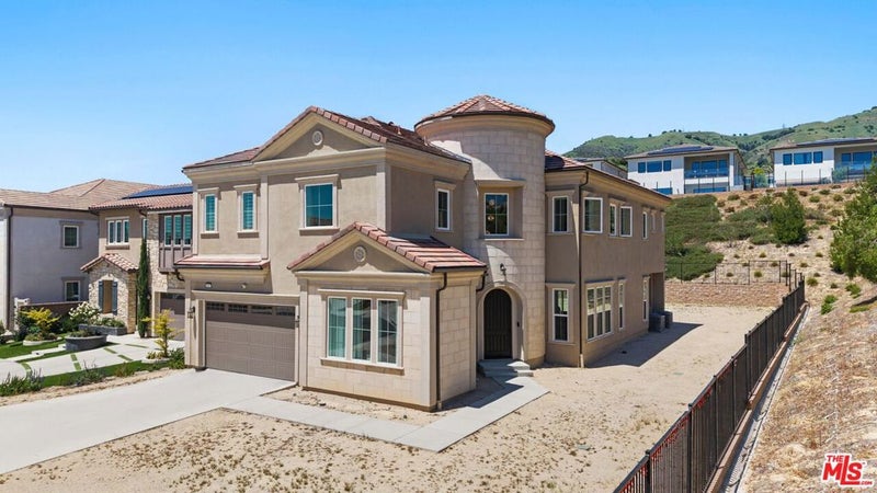 20517 W Deer Grass Court