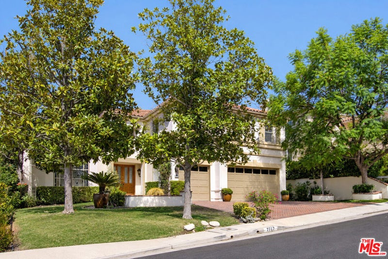 7717 Graystone Drive