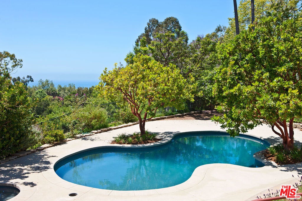 6228 Sycamore Meadows Drive