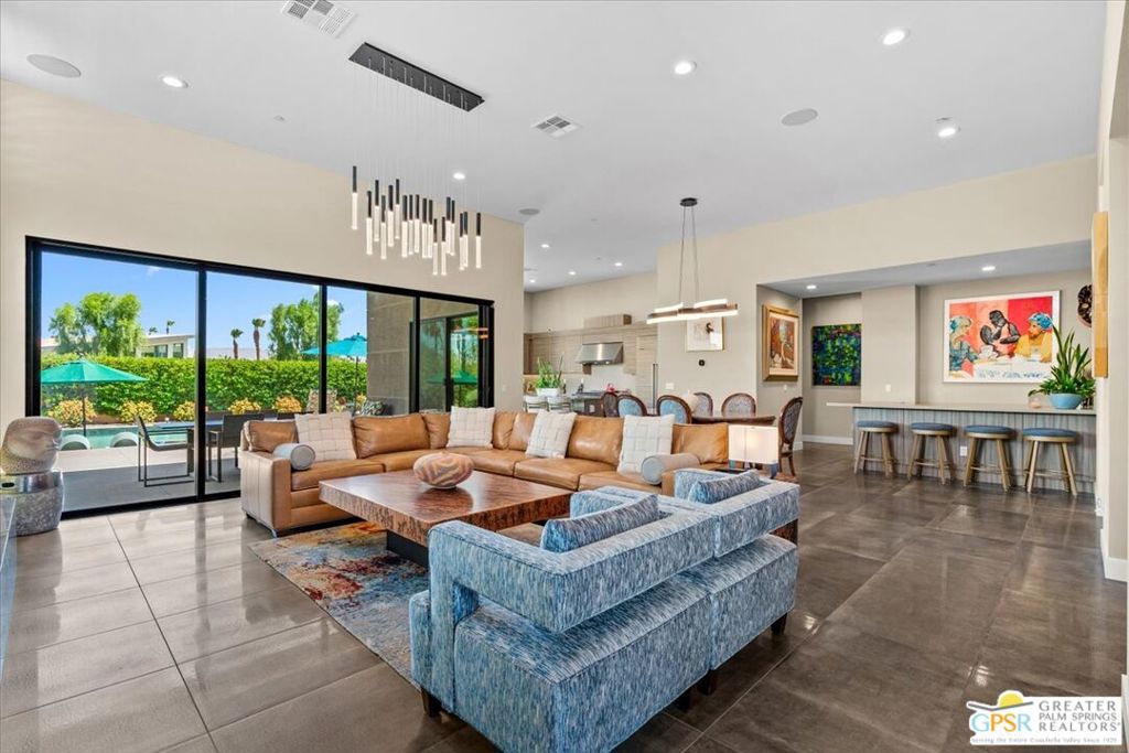 4559 Esplanade Lane