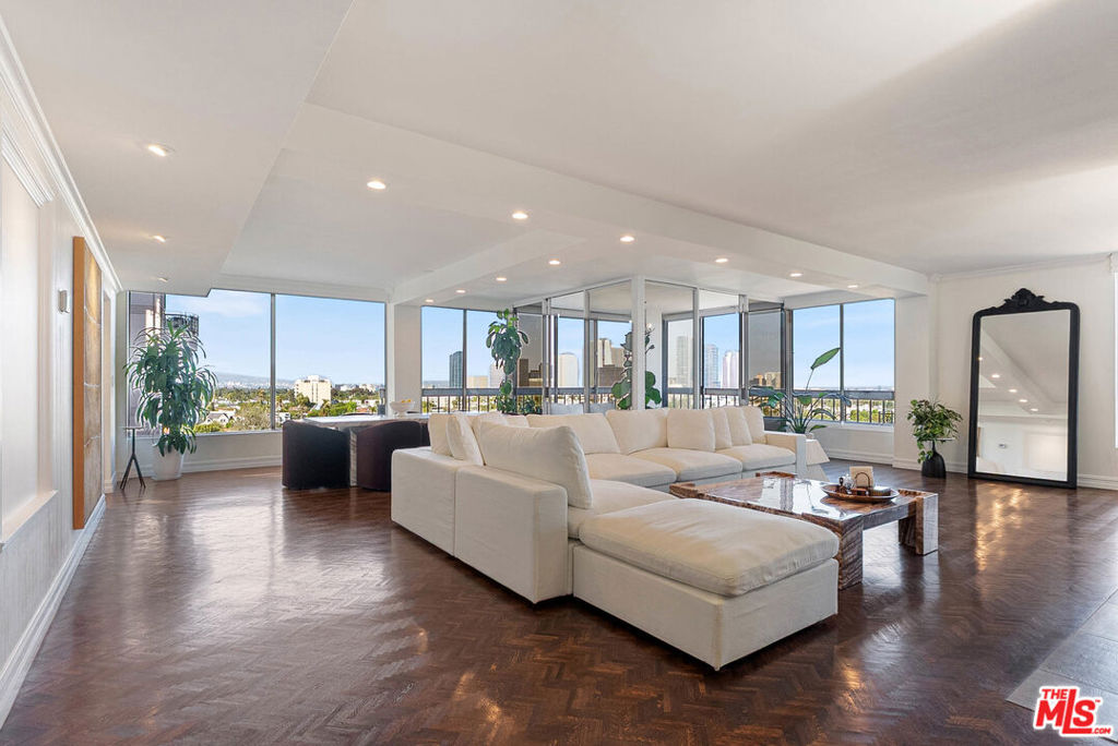 Properties 3 10590 Wilshire Boulevard 1502