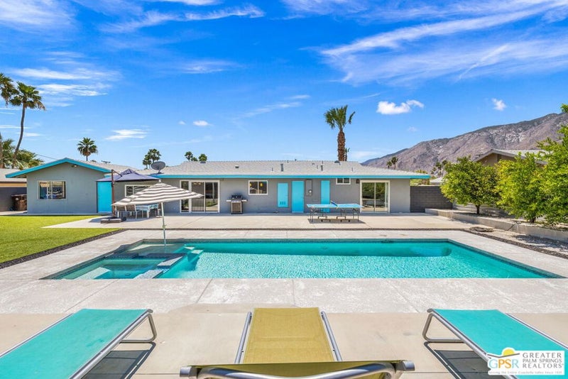 490 E Molino Road