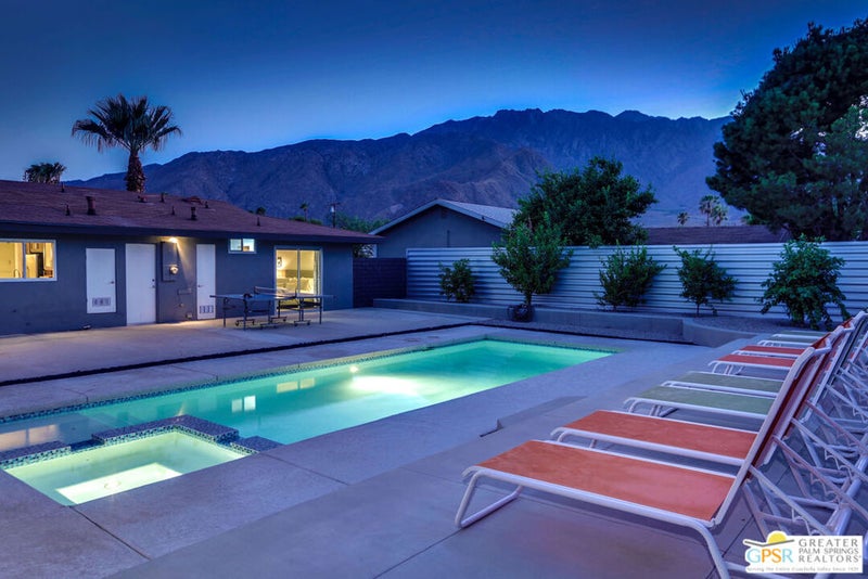 490 E Molino Road