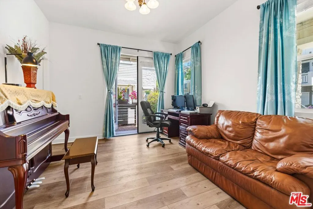 Goleta, California 93117, United States, 4 Bedrooms Bedrooms, ,4 BathroomsBathrooms,Residential,Active,138613