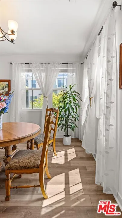 Goleta, California 93117, United States, 4 Bedrooms Bedrooms, ,4 BathroomsBathrooms,Residential,Active,138613