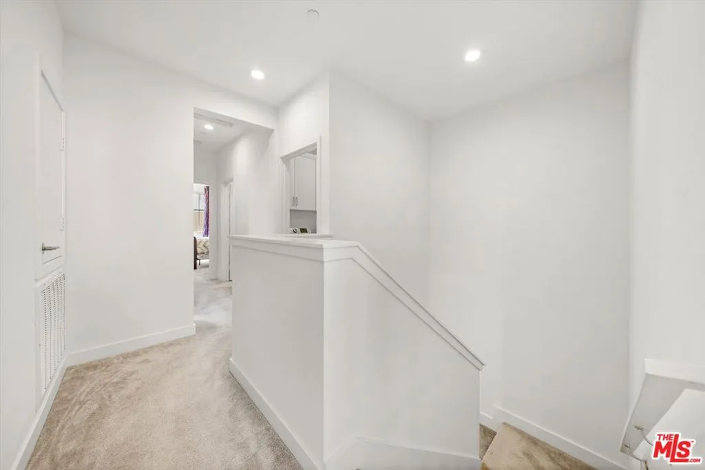 Goleta, California 93117, United States, 4 Bedrooms Bedrooms, ,4 BathroomsBathrooms,Residential,Active,138613