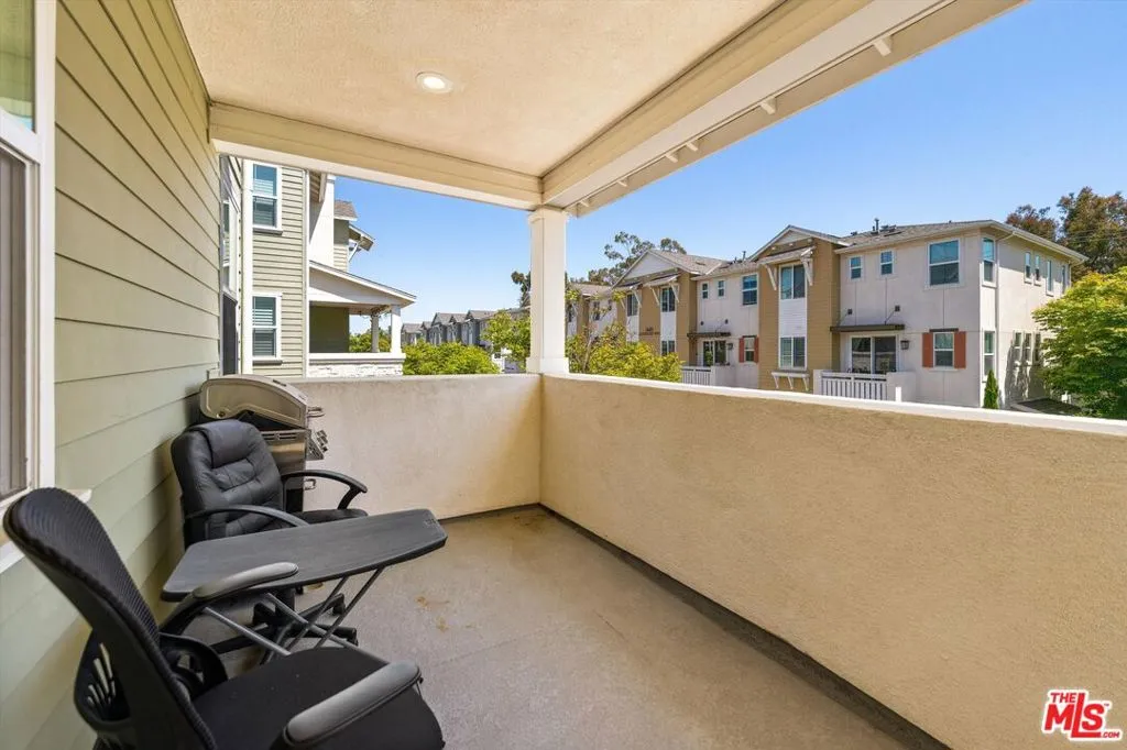 Goleta, California 93117, United States, 4 Bedrooms Bedrooms, ,4 BathroomsBathrooms,Residential,Active,138613