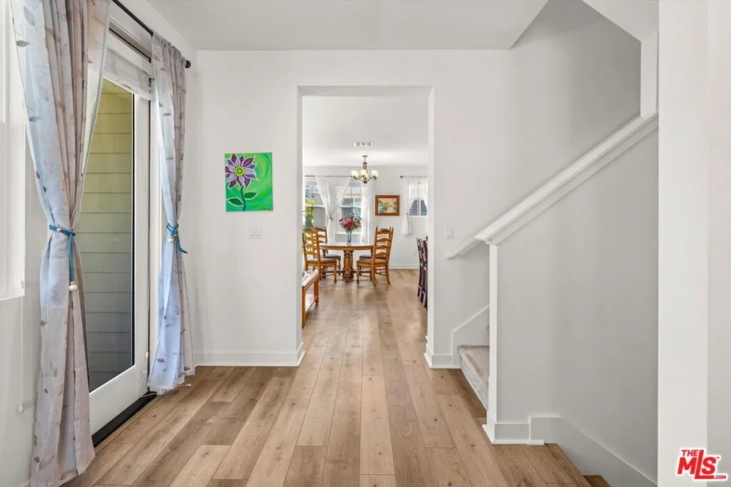 Goleta, California 93117, United States, 4 Bedrooms Bedrooms, ,4 BathroomsBathrooms,Residential,Active,138613