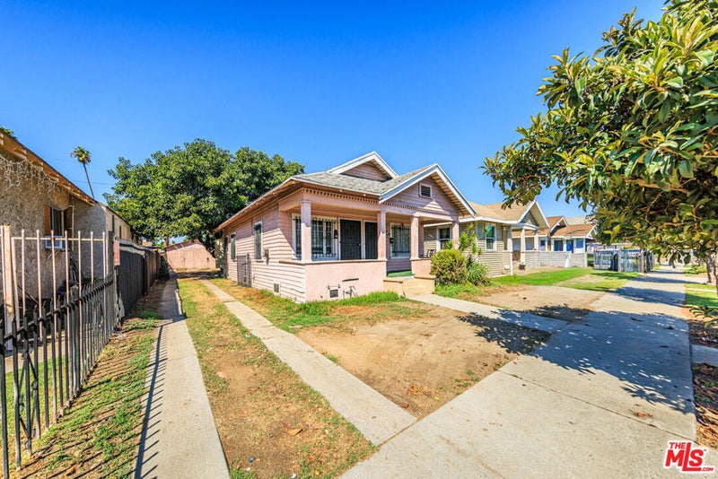 701 W Gage Avenue