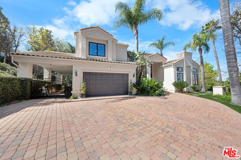 Properties 4 4730 Azucena Road