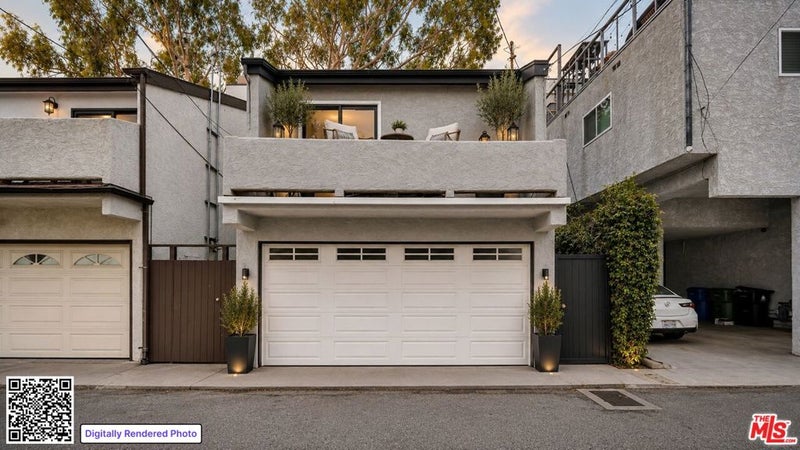 535 Venice Way