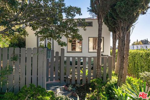 2342 Earl Street Los Angeles CA 90039