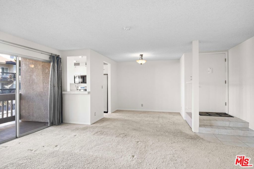 2207 Summertime Lane