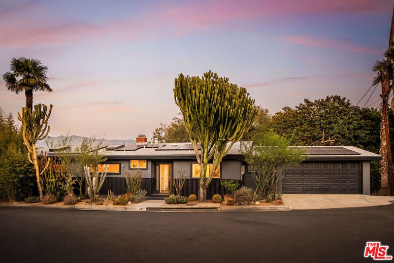 1200 Olancha Drive
