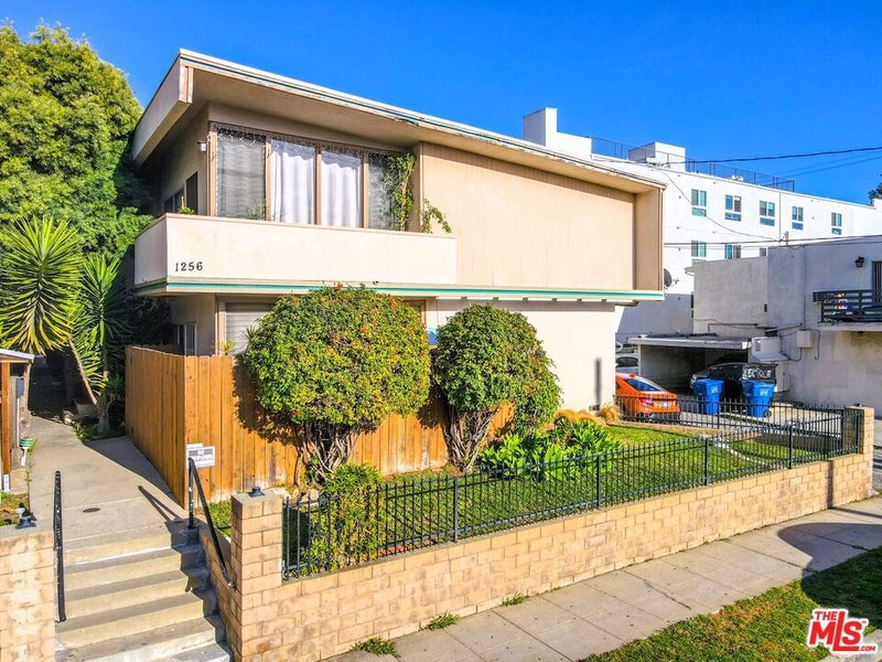 1256 S Westgate Avenue