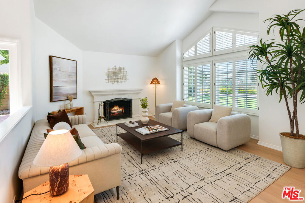 32636 Bowman Knoll Drive