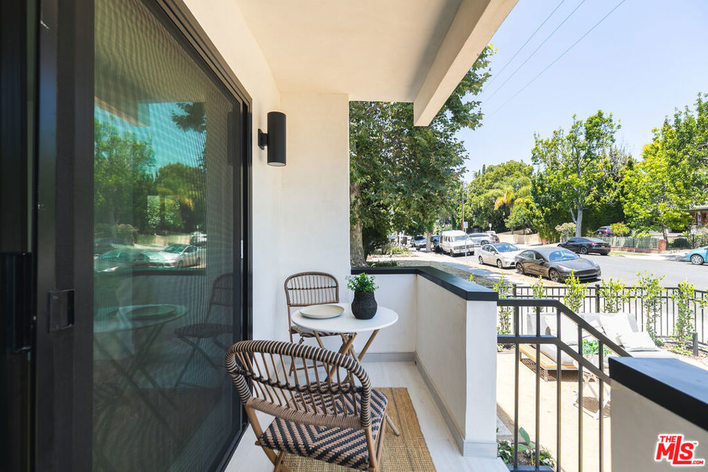4412 Finley Avenue 1