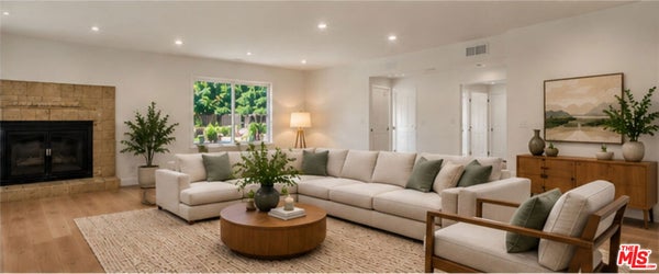 8450 MELVIN AVE, NORTHRIDGE, CA 91324 - Image ba3f5bc9c0dd9417d6bac86c1cb2ac5b/2047184591