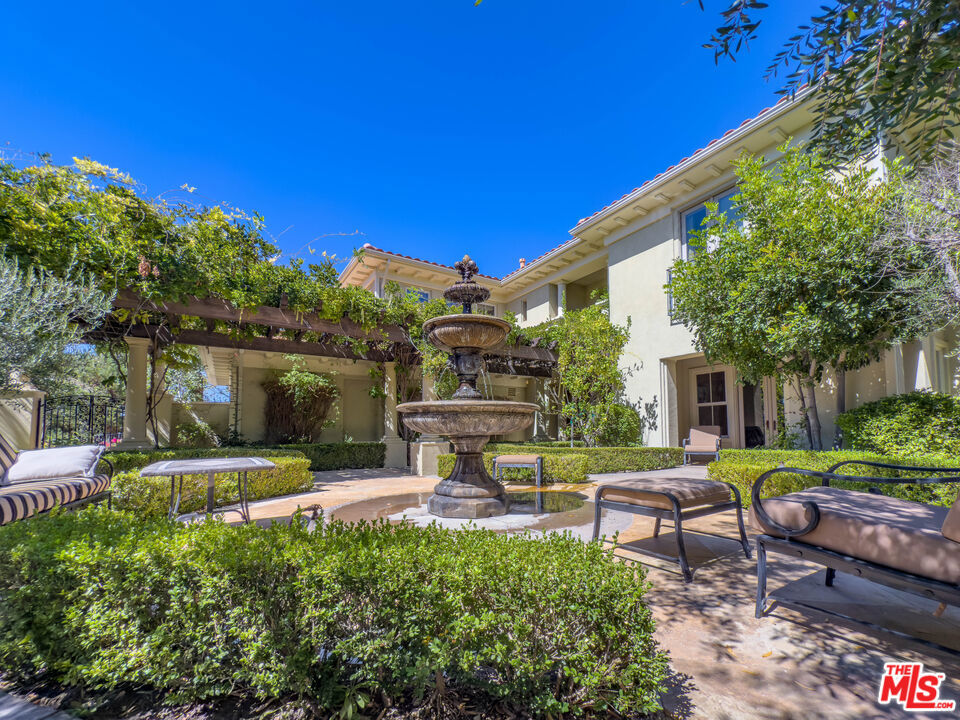 2882 Rainfield Avenue