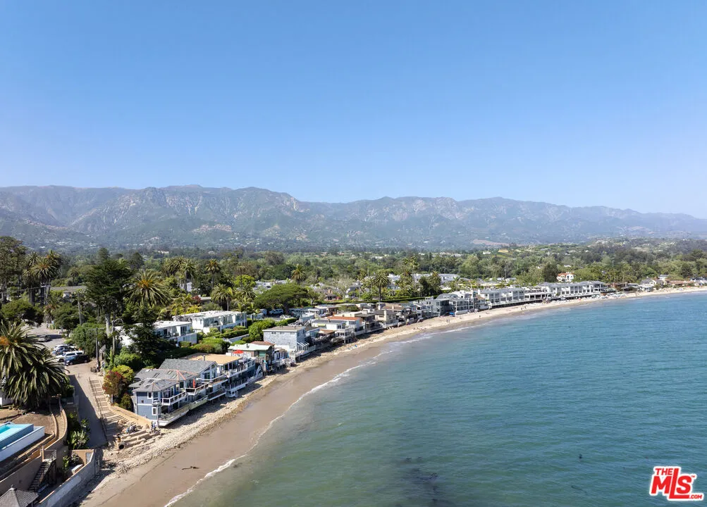 Santa Barbara, California 93108, United States, 2 Bedrooms Bedrooms, ,4 BathroomsBathrooms,Residential,Active,158752