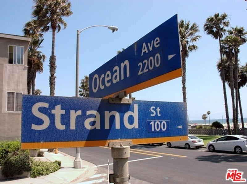 121 Strand Street 13