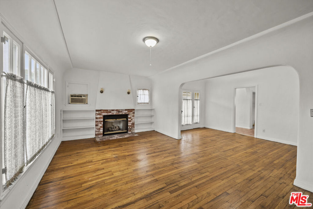 427 S Orchard Drive