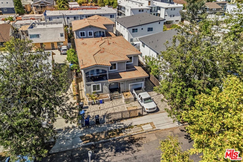 5235 Virginia Avenue